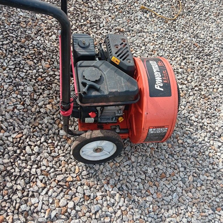 Leaf Blower
