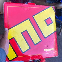 Momo Jet Steering Wheel