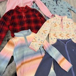 Girls Oshkosh  Size 8 Sweater 