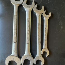 set of 4 craftsman 15/16:1 wrenches; 7:8:3/4; 3/4:5/8; 9/16:1/2