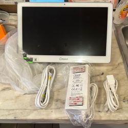 Elo MSM8690 Touch Screen Tablet W/ Toast POS, Ethernet & Power Adapter Cables