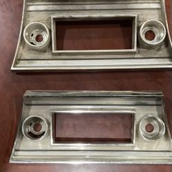 1967 NOS CHEVELLE RADIO TRIM FACE PLATE