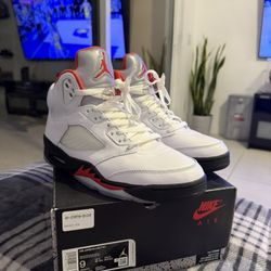 Jordan 5 Retro