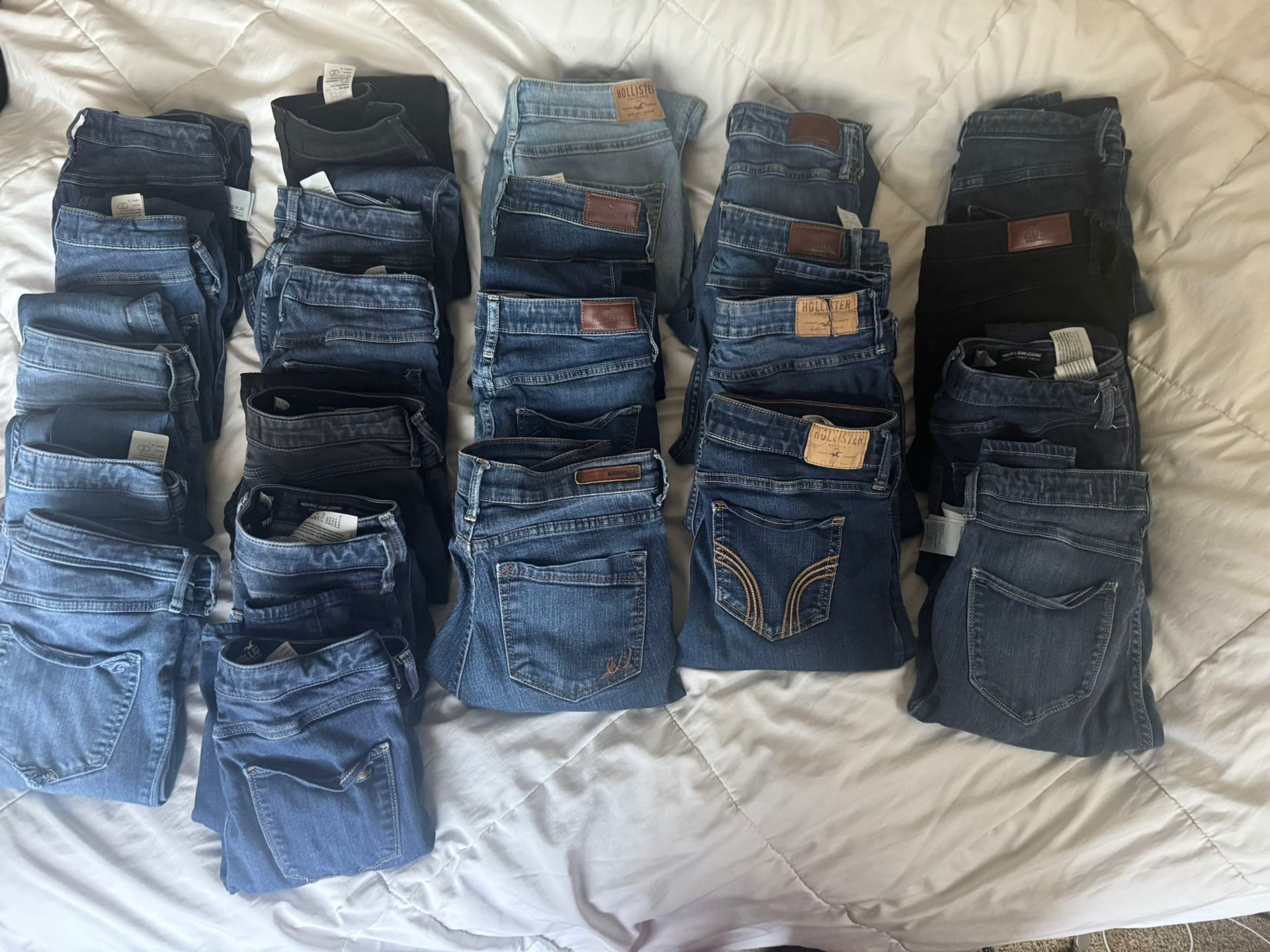 Hollister Jeans, MK, America Eagle, Old Navy And Express