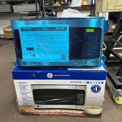 1.0 cu. ft. 1050-Watt Convection Countertop Microwave in