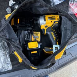 Dewalt Drill Model DCF809