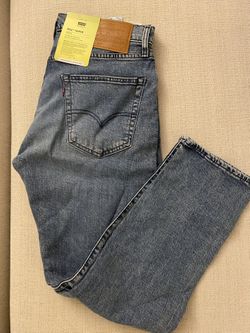 Levi’s - Men’s Premium Jeans - New With Tags - 33x30 - Taper Fit Blue