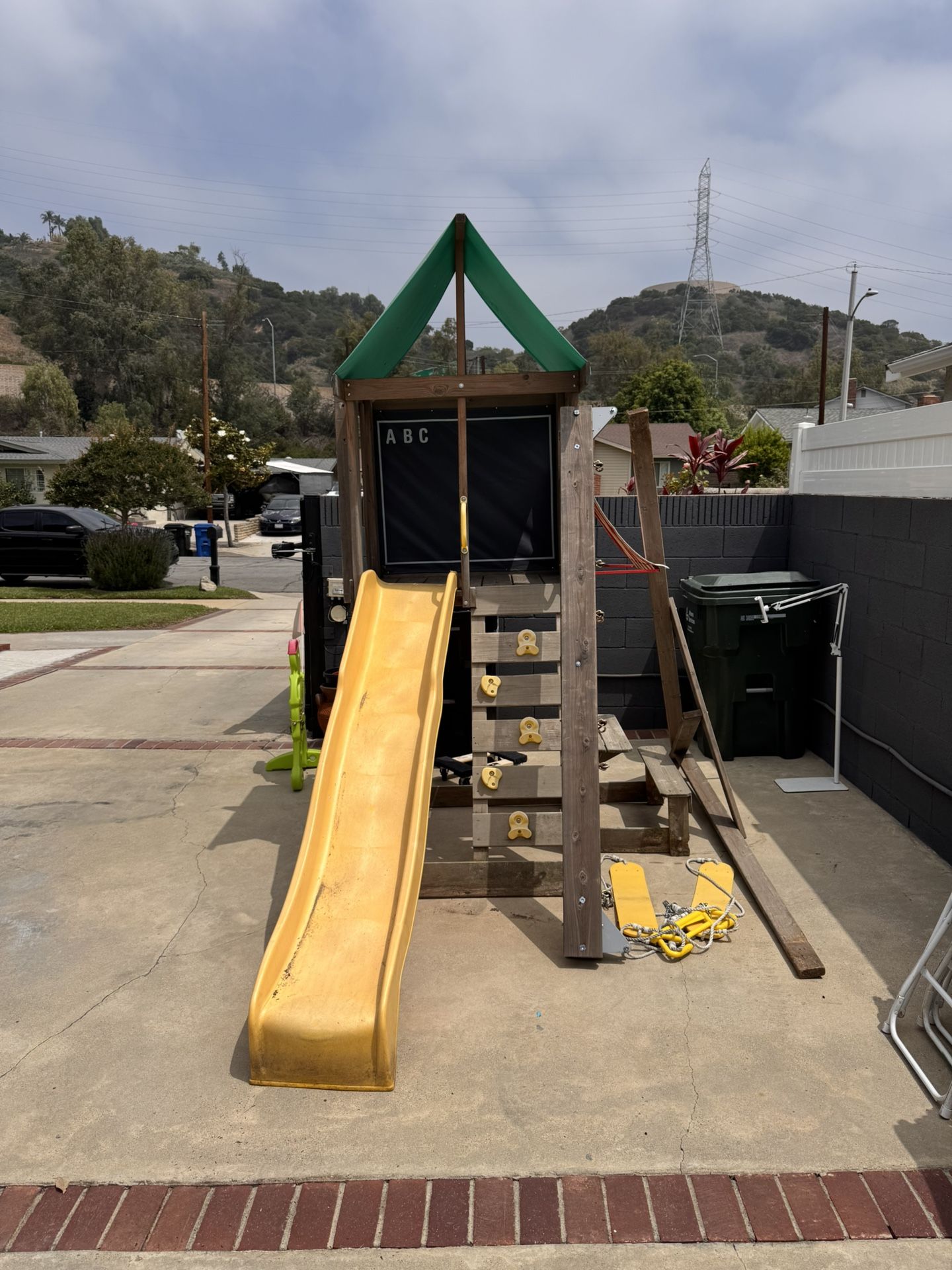 Kids Swing Set