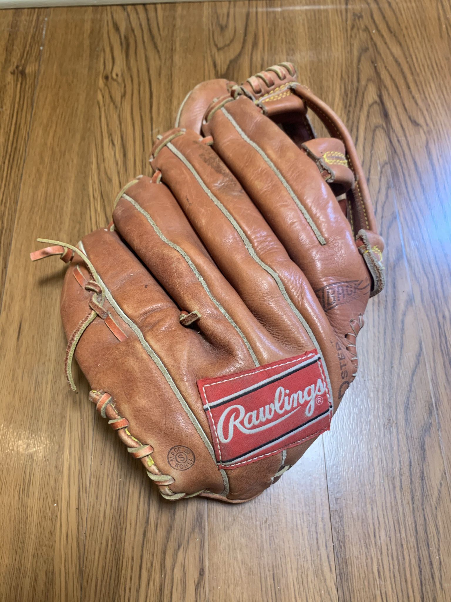 Rawlings Century ll Series Glove
