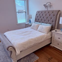 Miskelly Queen Bed Frame