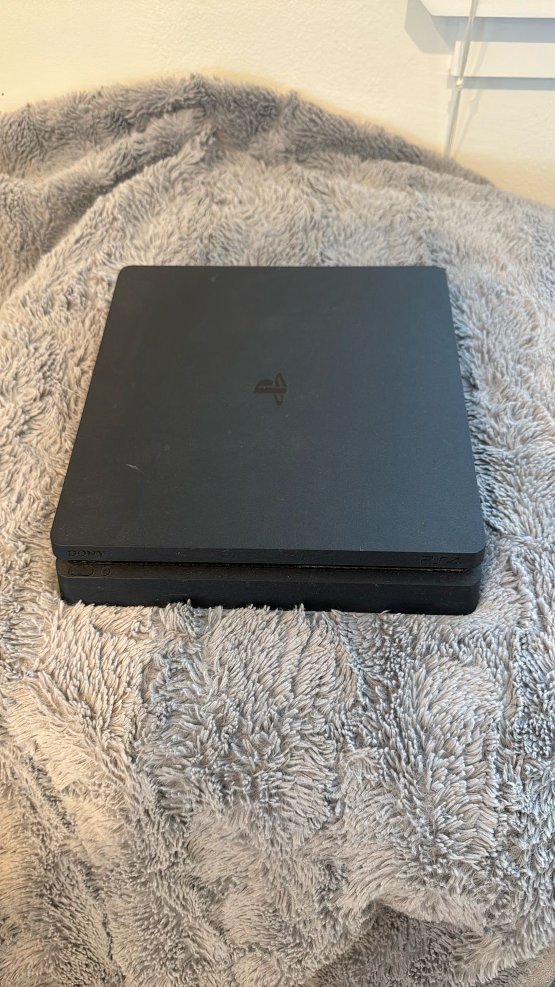 PS4