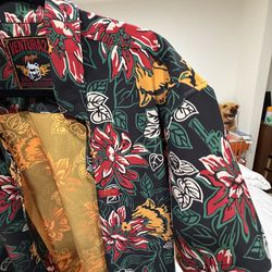 Men's graphic button downs