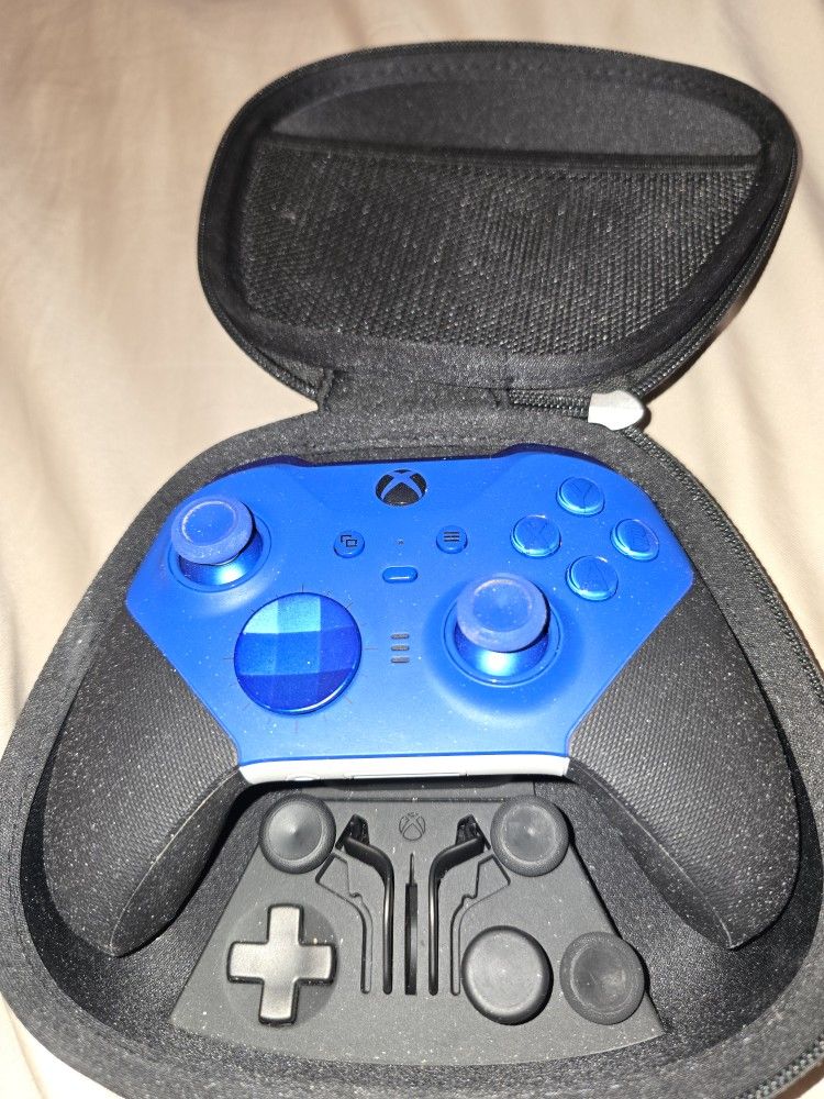 Xbox One Elite 2 Controller Blue