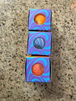 NEEDOH SWIRL