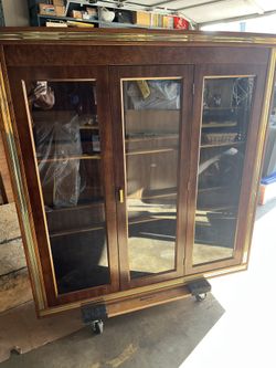 Display Cabinet