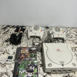 Sega Dreamcast Bundle 