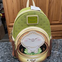 Loungefly Pixar Bao Bamboo Steamer Basket Mini Backpack.  Brand new with tag.  Smoke free home 