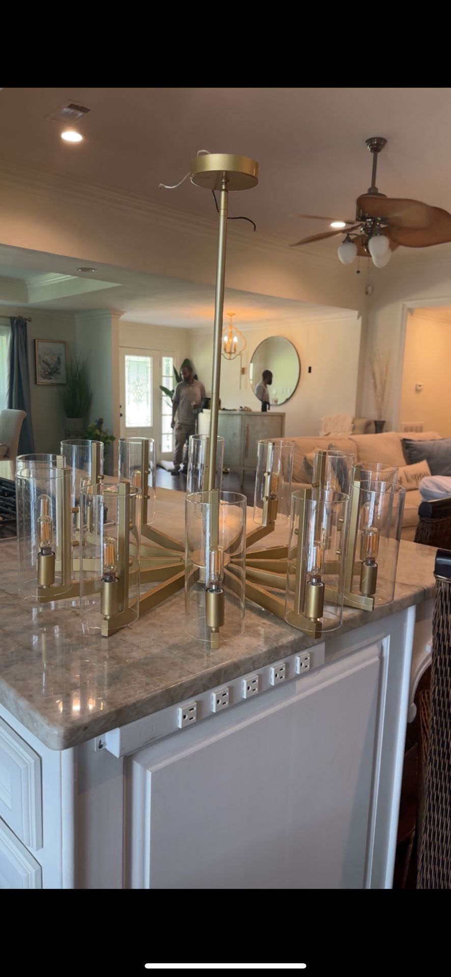 Contemporary 12-light Chandelier