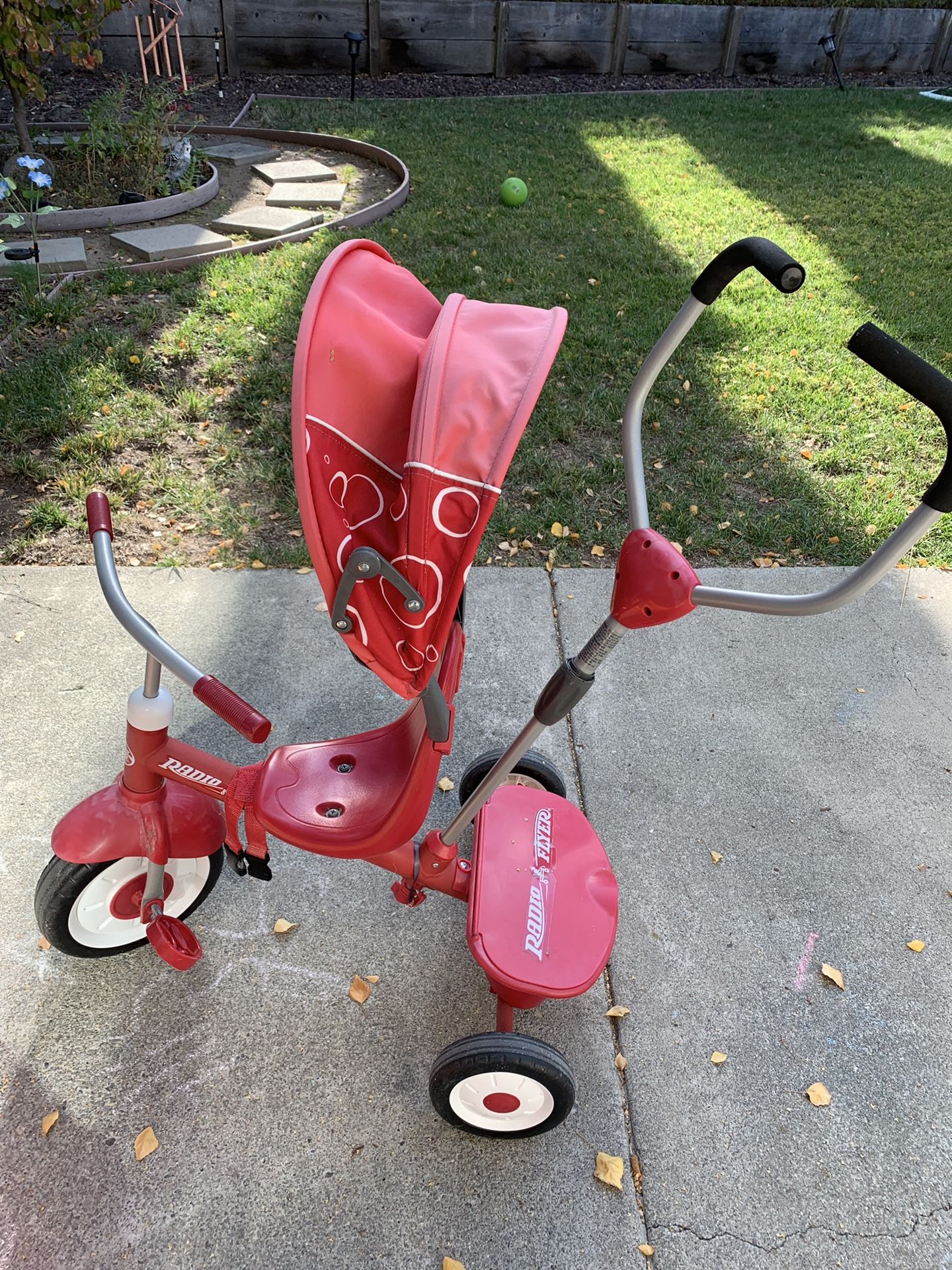 Radio flyer 4 in 1 tricycle