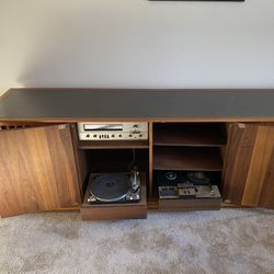 Vintage Fisher Stero Console