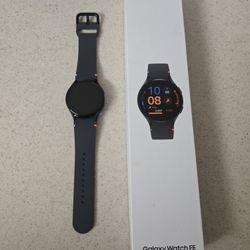 Samsung Galaxy Watch FE Like New
