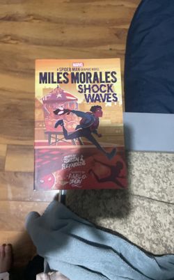 Graphic Novel Miles Morales Spider-Man