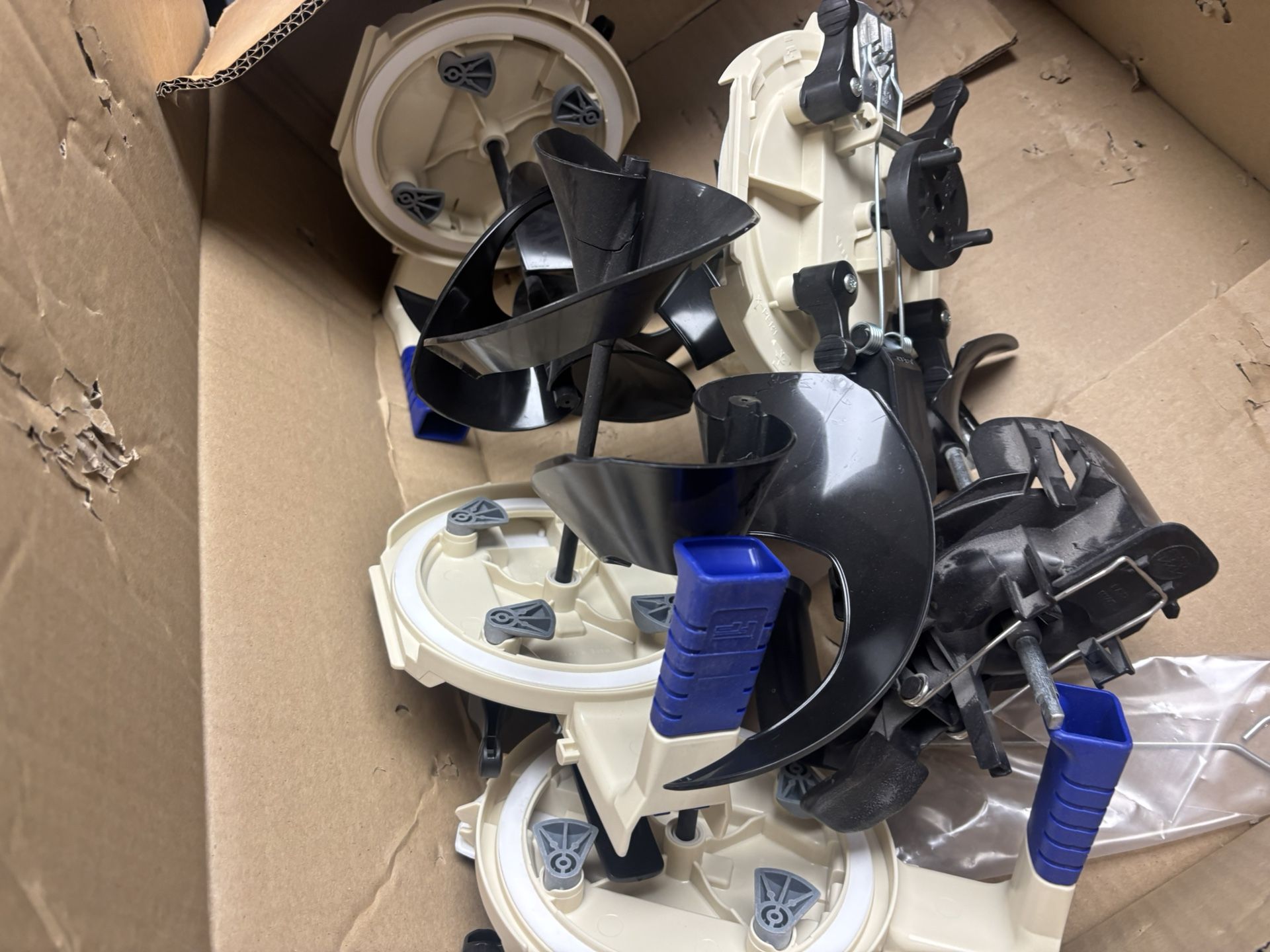 Mixing Lids Paint/ AutoBody