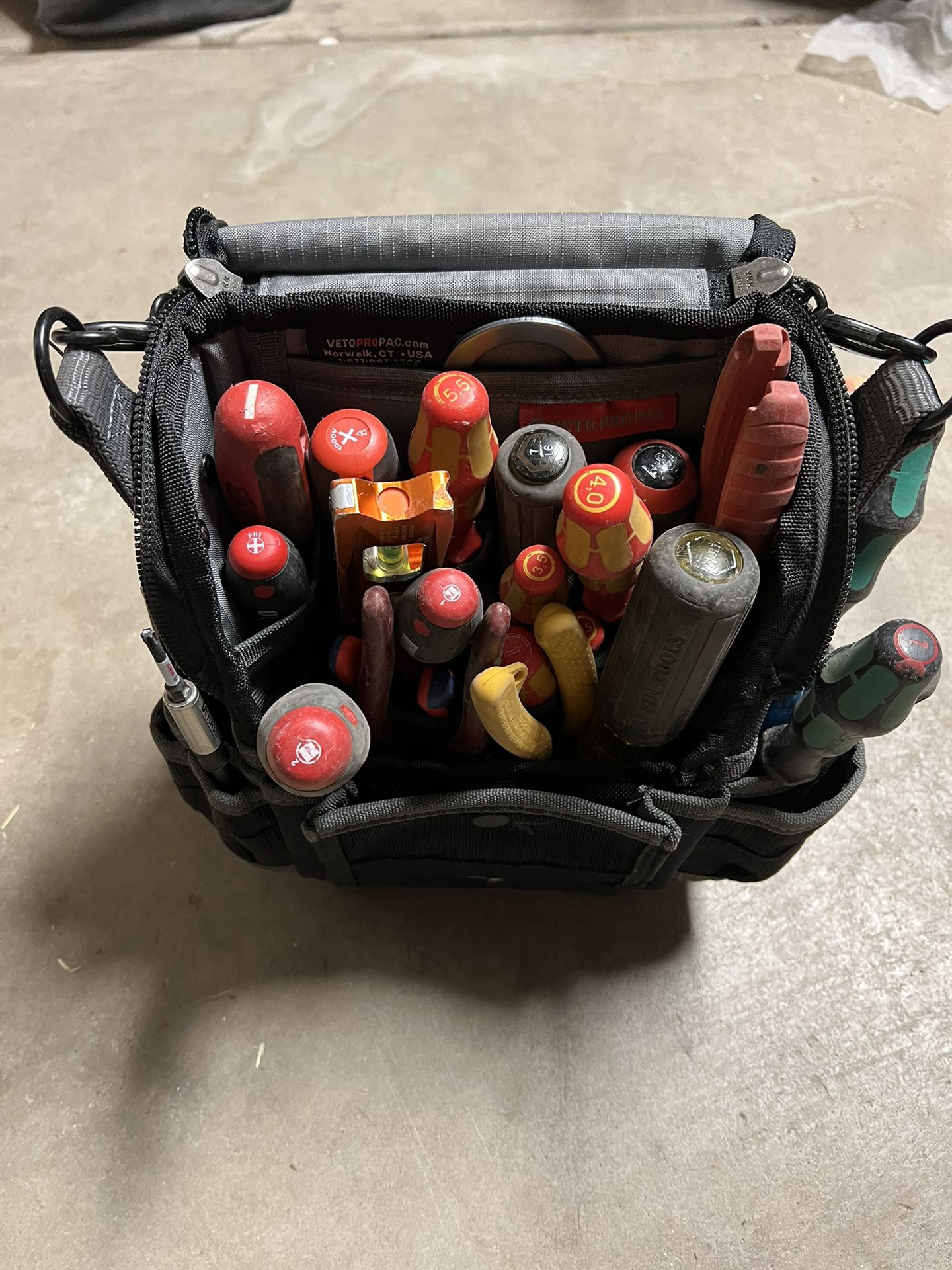 Pro Electrician Tool Kit in Veto Pro Pac XL Tool Bag
