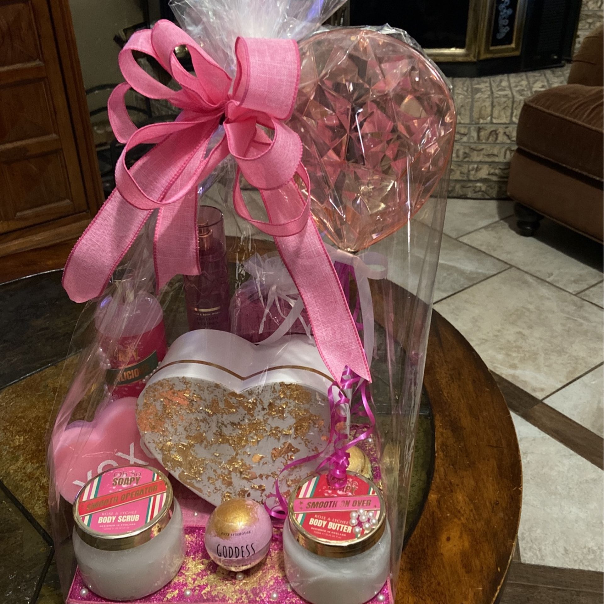 Valentines Bath/Body Care Gift Basket. $40