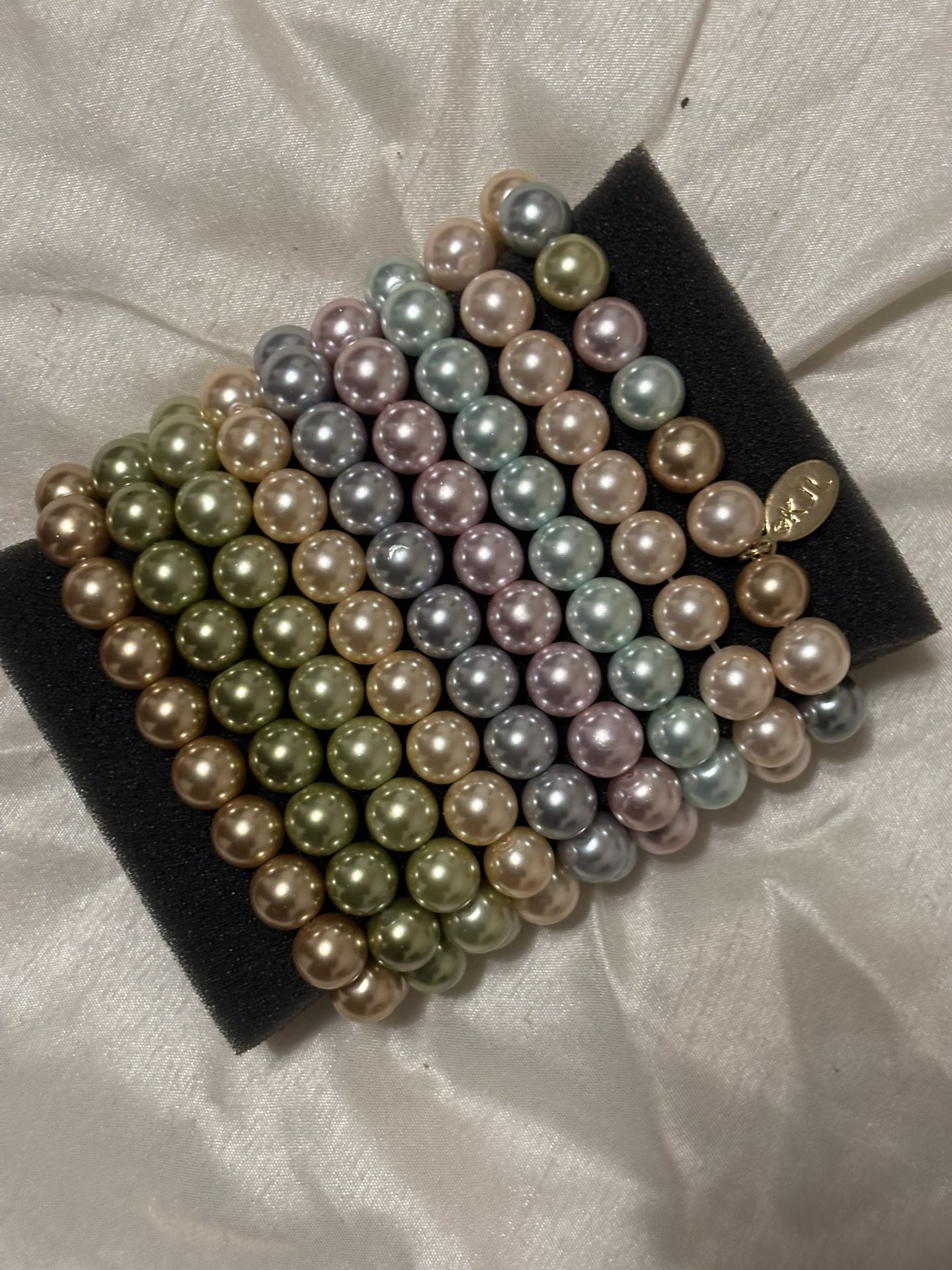 Set Of 9 Pastel Pearl Bracelets