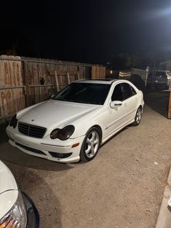 2005 Mercedes-Benz Clk320