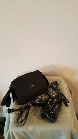 Sony 60x Hybrid Touch Panel DCR-DVD650 Easy Handycam Digital Camcorder