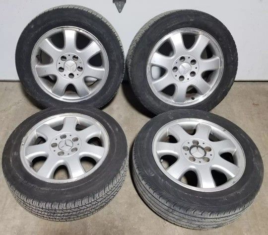 01 02 03 Mercedes Benz CLK320 C Series 16" RIMS 205 55 R16 TIRES