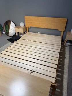 Bed room set queen size bed