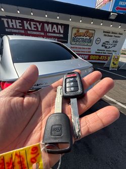 Llaves de autos / car keys and remotes