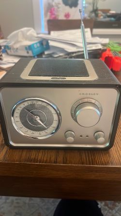 Small AM/FM radio with built-in antenna
