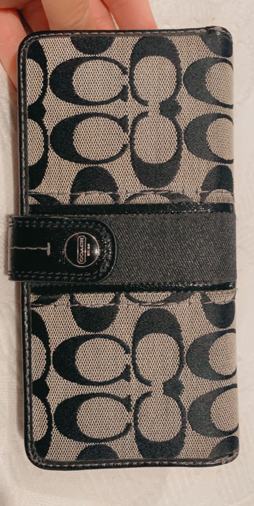 Authentic Classic Coach wallet