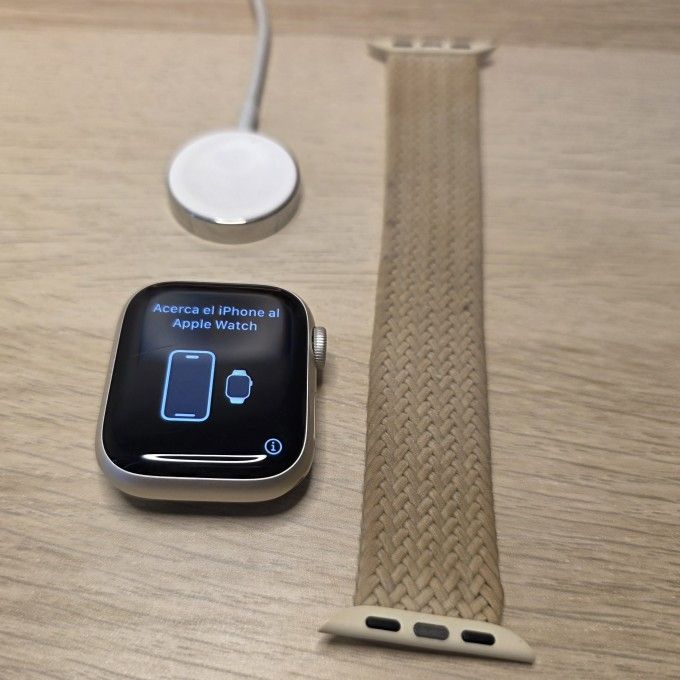 Apple Watch Series 8