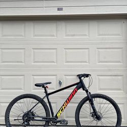 Schwinn Ascension 29” Mountain Bike - Men’s Bicycle