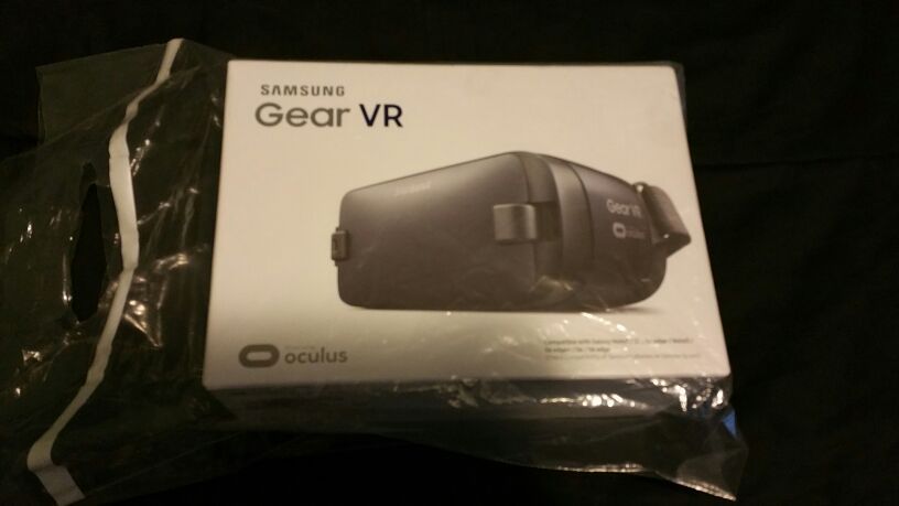 Samsung Gear VR. NEW Sealed Box!!!