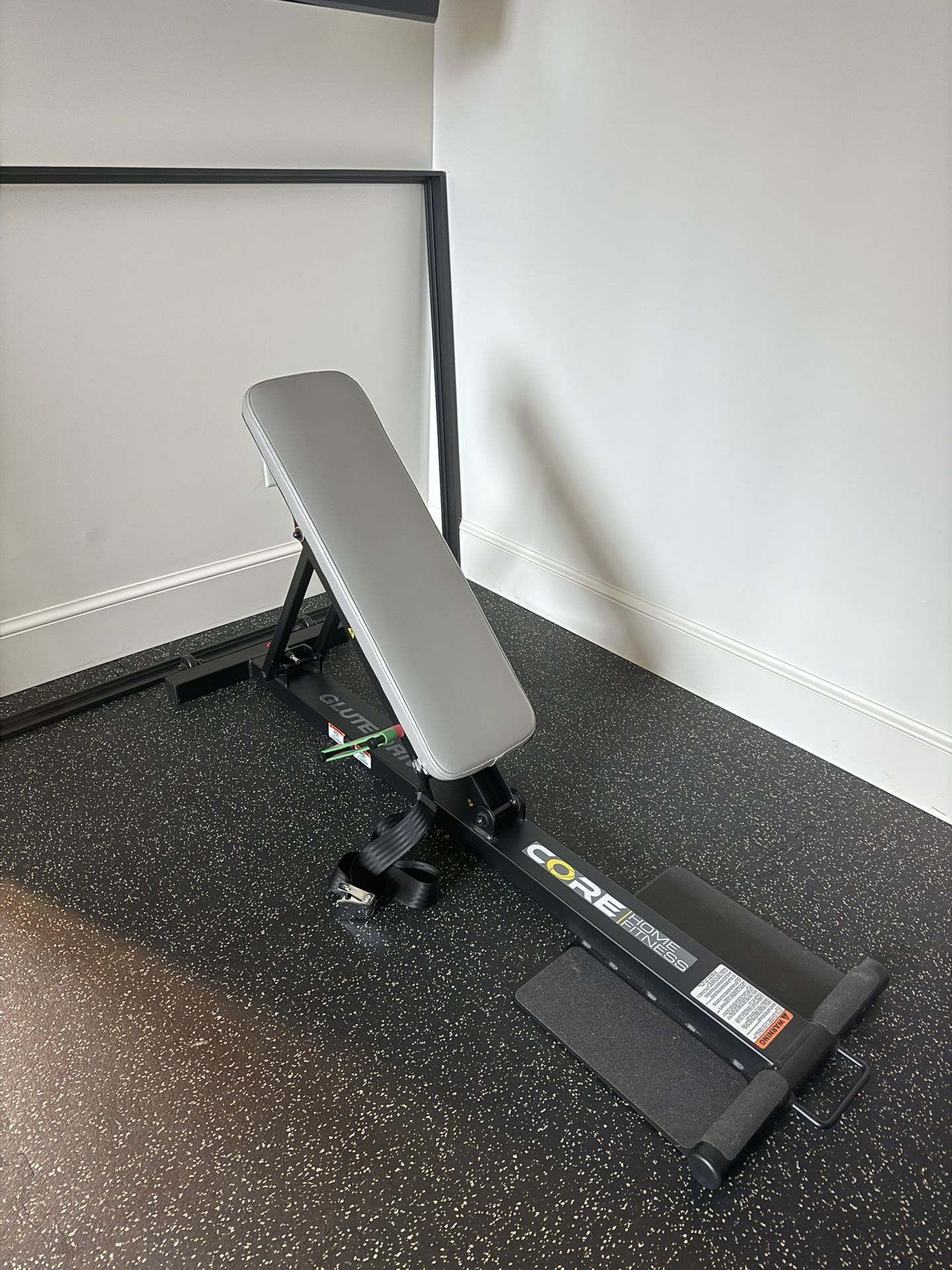 MUST GO Core Home Fitness Glutes Machine