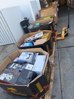 Amazon pallets