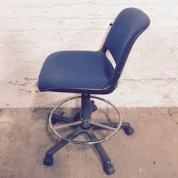 Hayworth desk chair