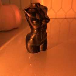 Obsidian Woman’s Body 