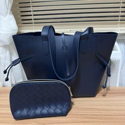 Blue Large Tote With Makeup Bag