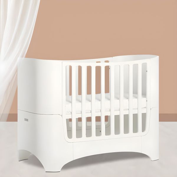 Leander Solid Wood Adjustable Height Crib Home 5-In-1 Convertible Crib