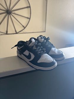 Panda dunks