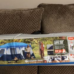BRAND NEW 8 PERSON TENT FOR SALE