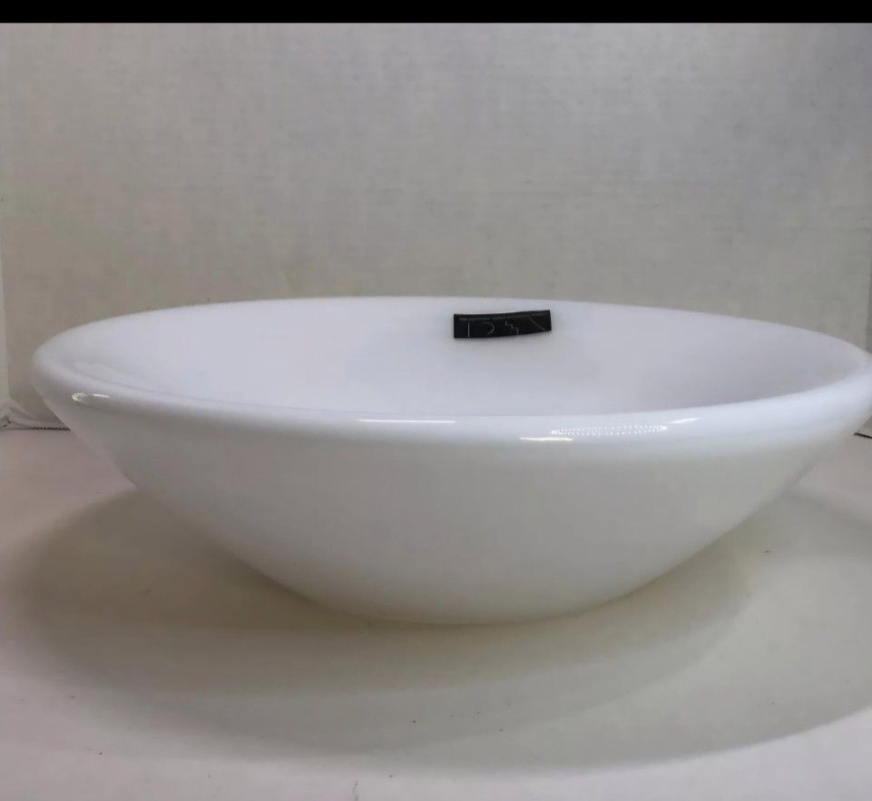 Award WINNING Umbra Design 12.5" Glass BOWL