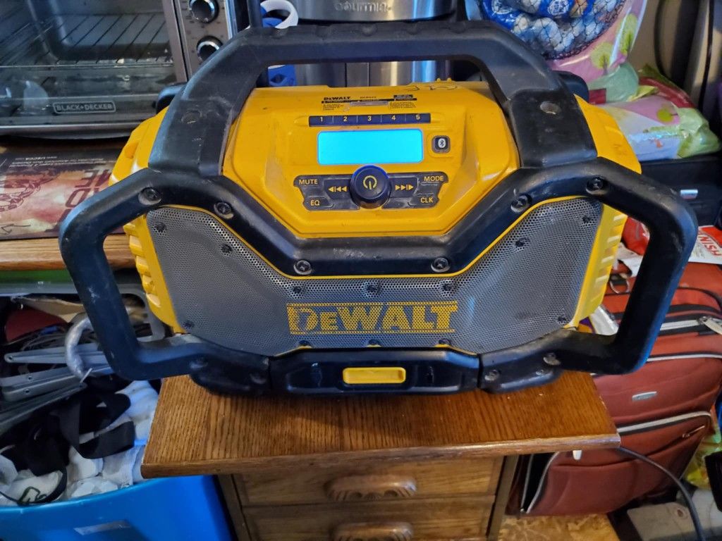 Dewalt Jobsite Bluetooth Stereo (Stereo Only)